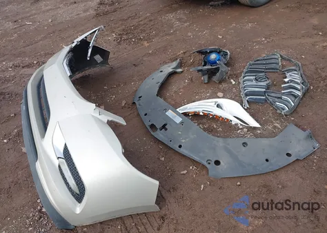 2015 Buick Enclave Leather z USA, uszkodzony, nr VIN 5GAKRBKD7FJ176199